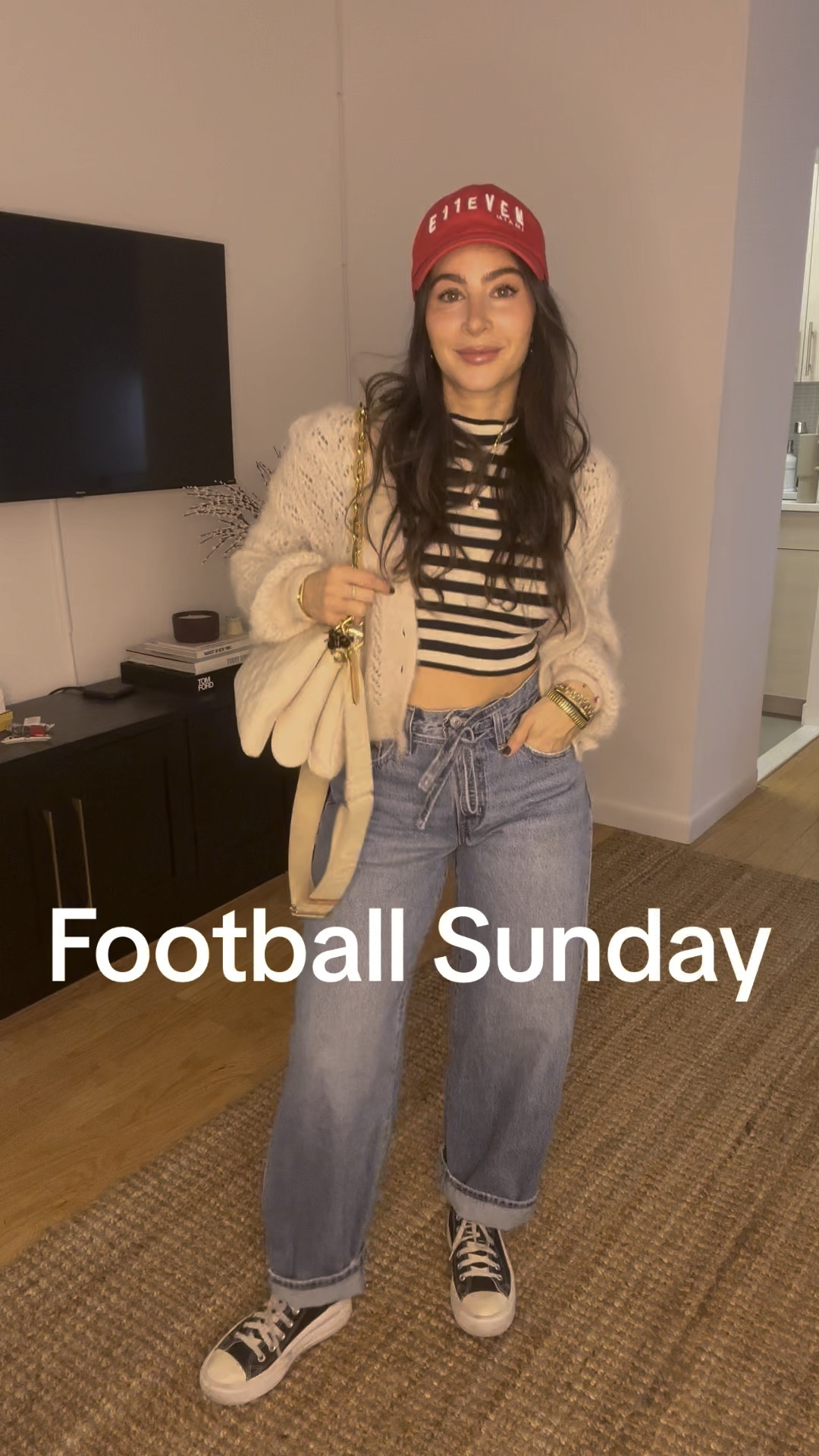 Sunday is for the boys 🏈 (and a cool girl fit to blend in)

#LTKstyletip #LTKfindsunder100 #LTKSeasonal