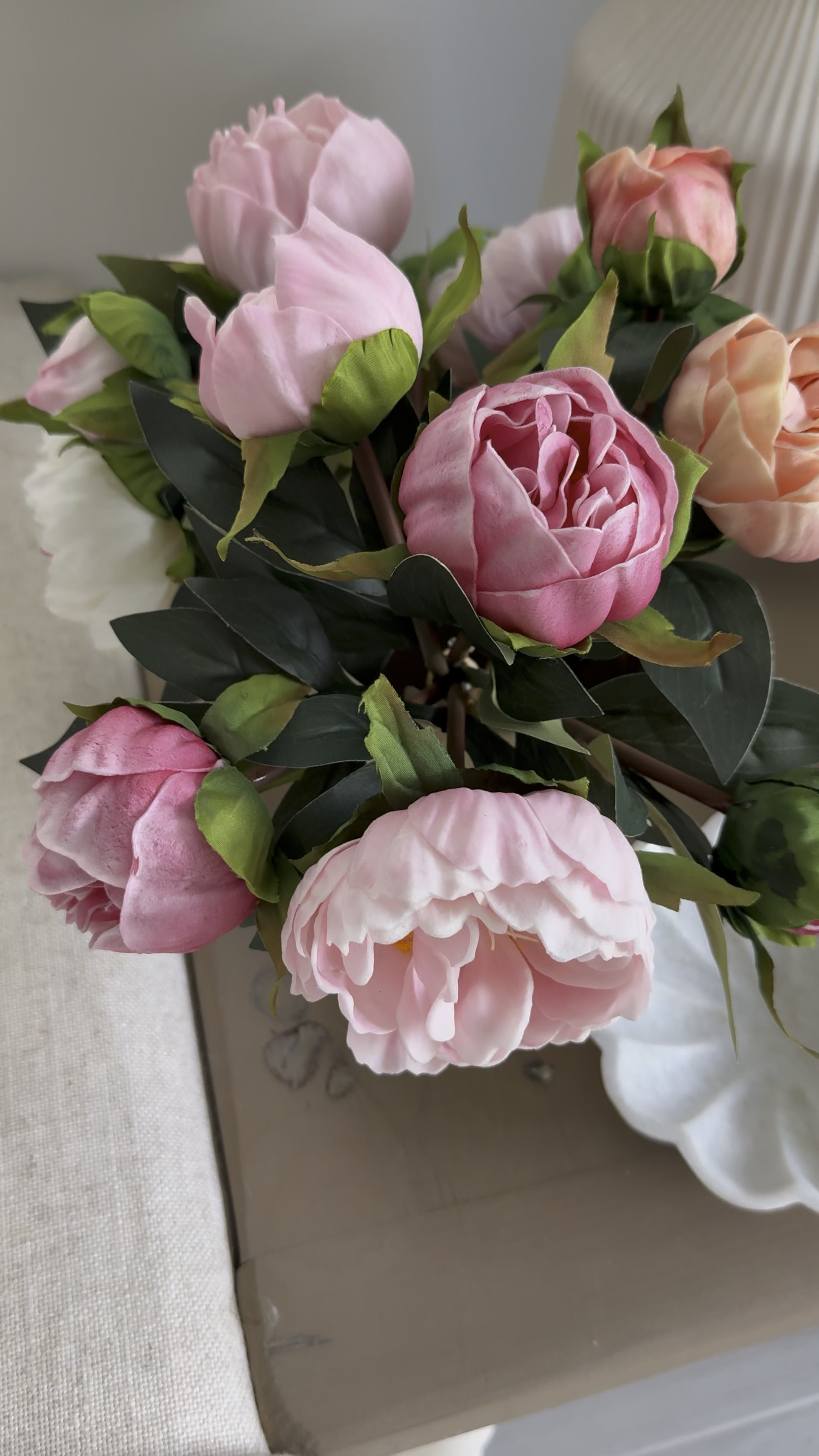 Introducing some spring into my home.  I love peonies and with our move to Florida I’m really going to miss mine from our garden.  So I bought these to give me my peonies fix when I can’t buy them fresh 
https://rstyle.me/+y-7xcJn_F9fTCMzBJC7B-g

#LTKHome #LTKWatchNow #LTKU