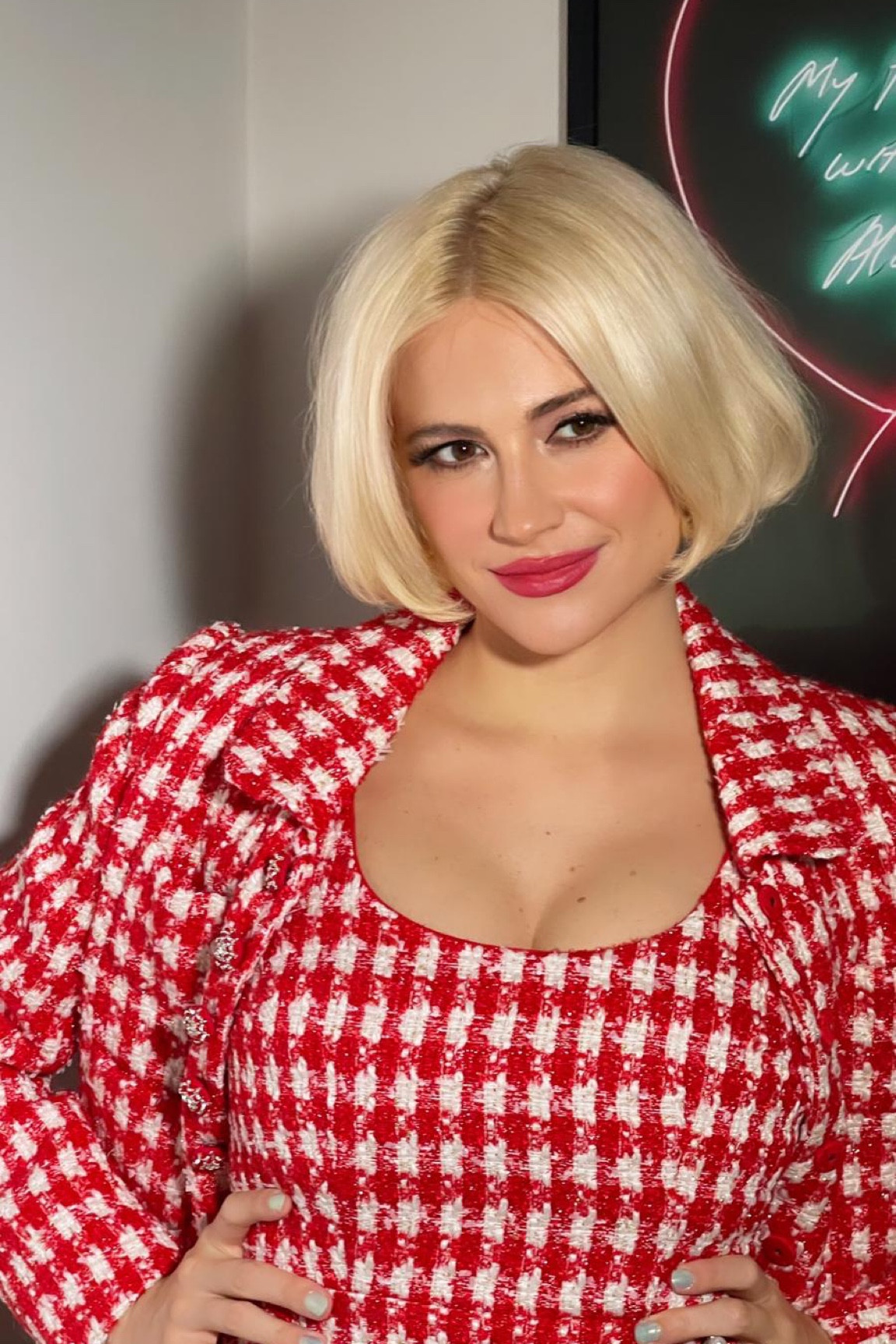 Demi wispie srdell lashes, givenchy lipstick, inflow gel liner, orgasm NARS blush,
ABH highlight palette, beauty bay nudes 42 palette , NARS sheer glow foundation

#LTKSeasonal #LTKeurope #LTKbeauty