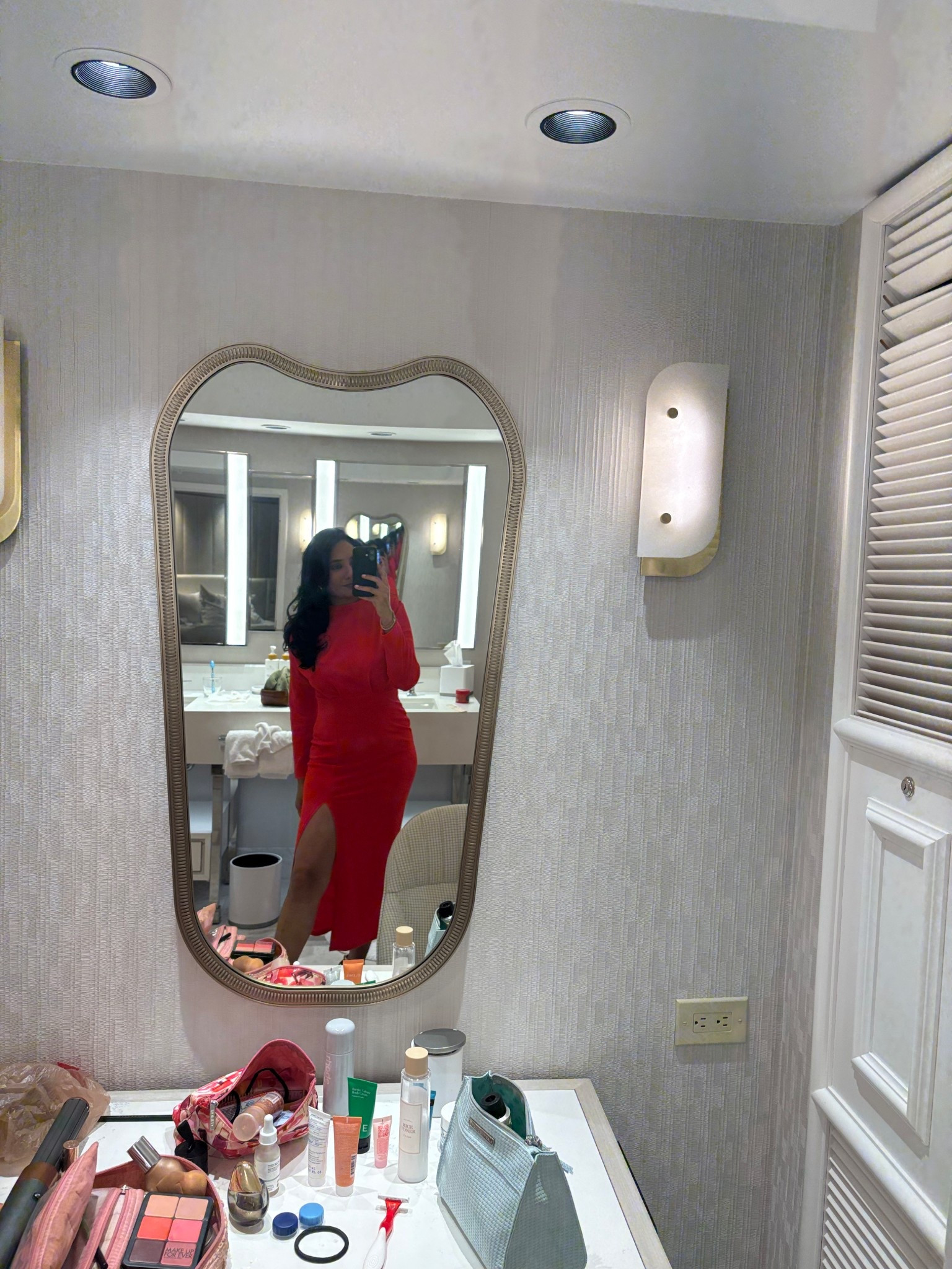 I am so obsessed with this red maxi slit dress. 

Party dress. Vegas dress. Going out dress. Casual dress. 

#LTKSeasonal #LTKHoliday #LTKFindsUnder100
