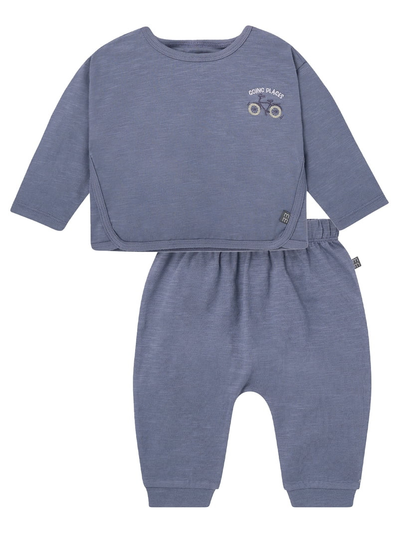Modern Moments by Gerber Baby Boy Box Fit Top and Harem Pant Outfit Set, 2-Piece, Sizes 0/3 Month... | Walmart (US)