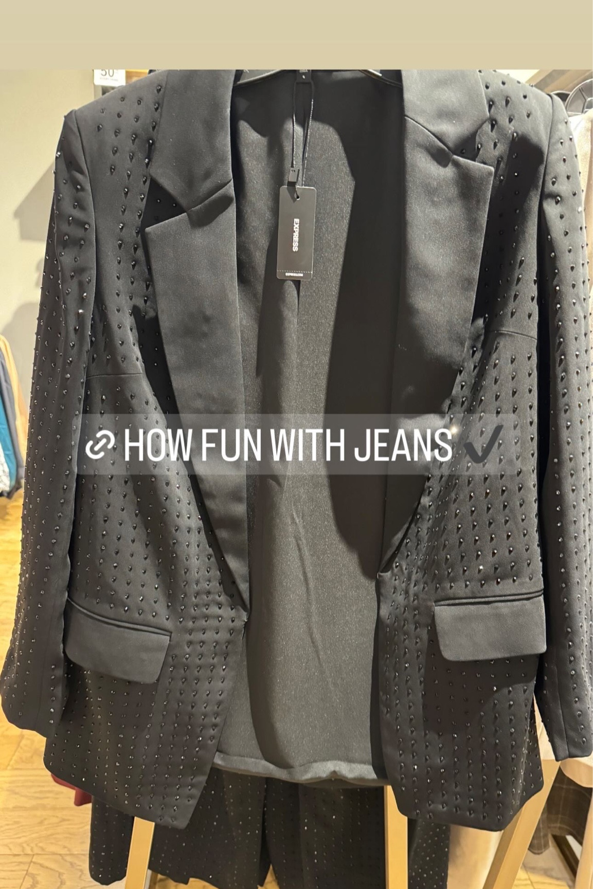 Holiday blazer that would be so cute with jeans 
Express sale 
Christmas outfit 

#LTKfindsunder100 #LTKSeasonal #LTKHoliday