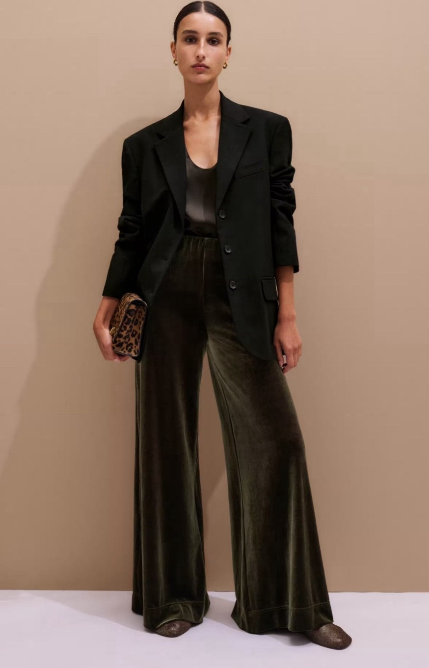 Super cozy and stretchy pull on velvet pants by Me + Em 
Gorgeous olive color and black too! 

#LTKHoliday #LTKgrwm #LTKootd