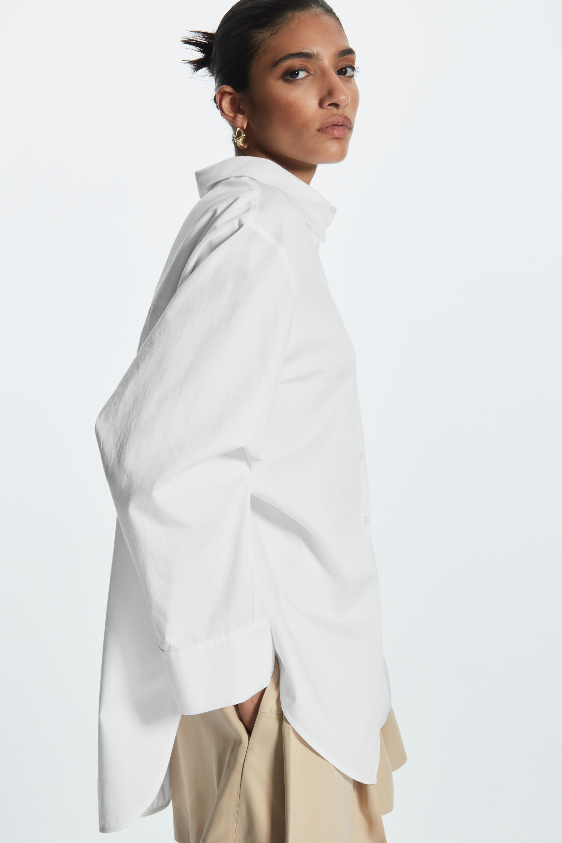OVERSIZED TAILORED SHIRT - White - COS | COS (EU)