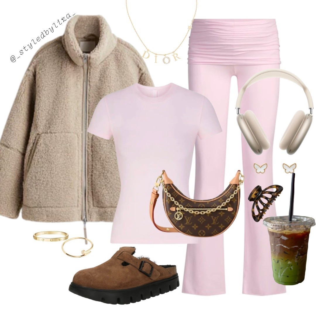 Cute& cozy 💓

#LTKSeasonal #LTKStyleTip