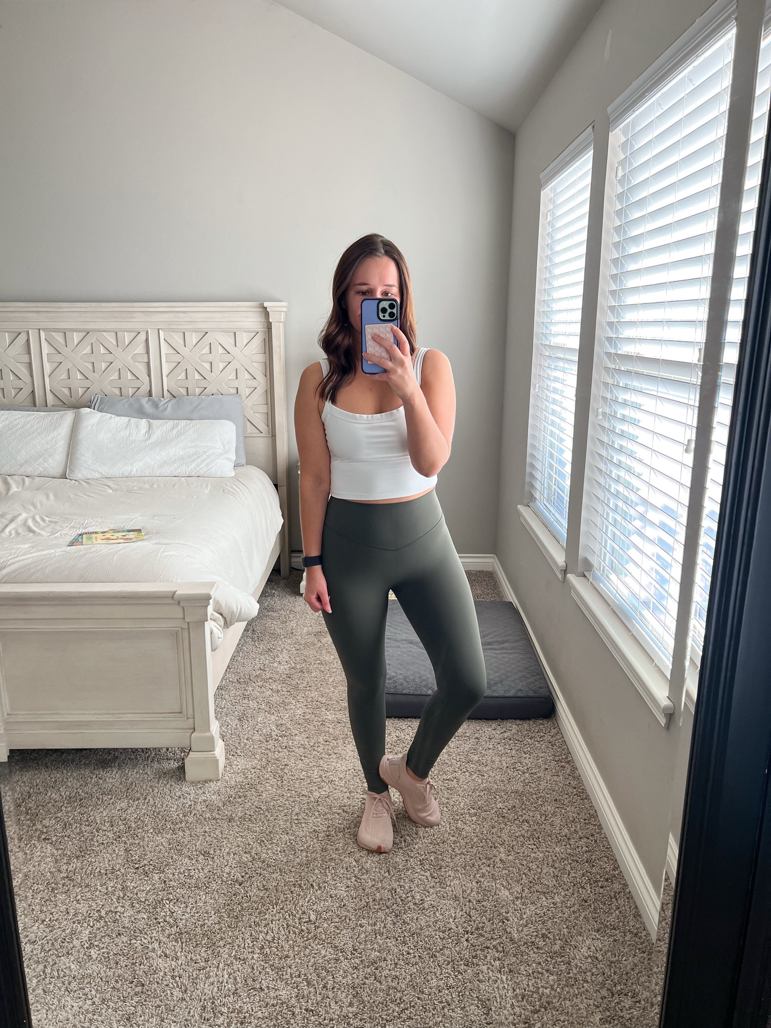my favorite workout set from Amazon! UNISSU is the best! 

wearing smalls in both 