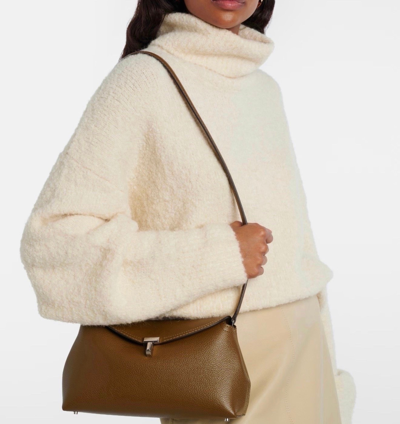 Bag on sale

#LTKSaleAlert
