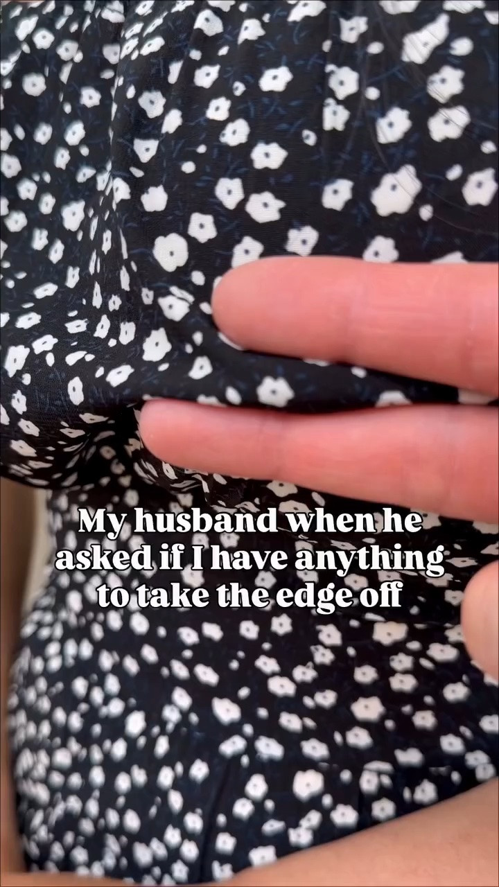 Nipping a bad habit 🚭💋
.
.
.
.
.
Couple comedy, husband and wife comedy, couples of Instagram, funny couples, marriage comedy, married life, married couple, marriage humor, relationship goals, wife life, wives of Instagram, couple goals, marriage tip, Philly blogger, Asian blogger, macro influencer, Philadelphia blogger, Philly influencer