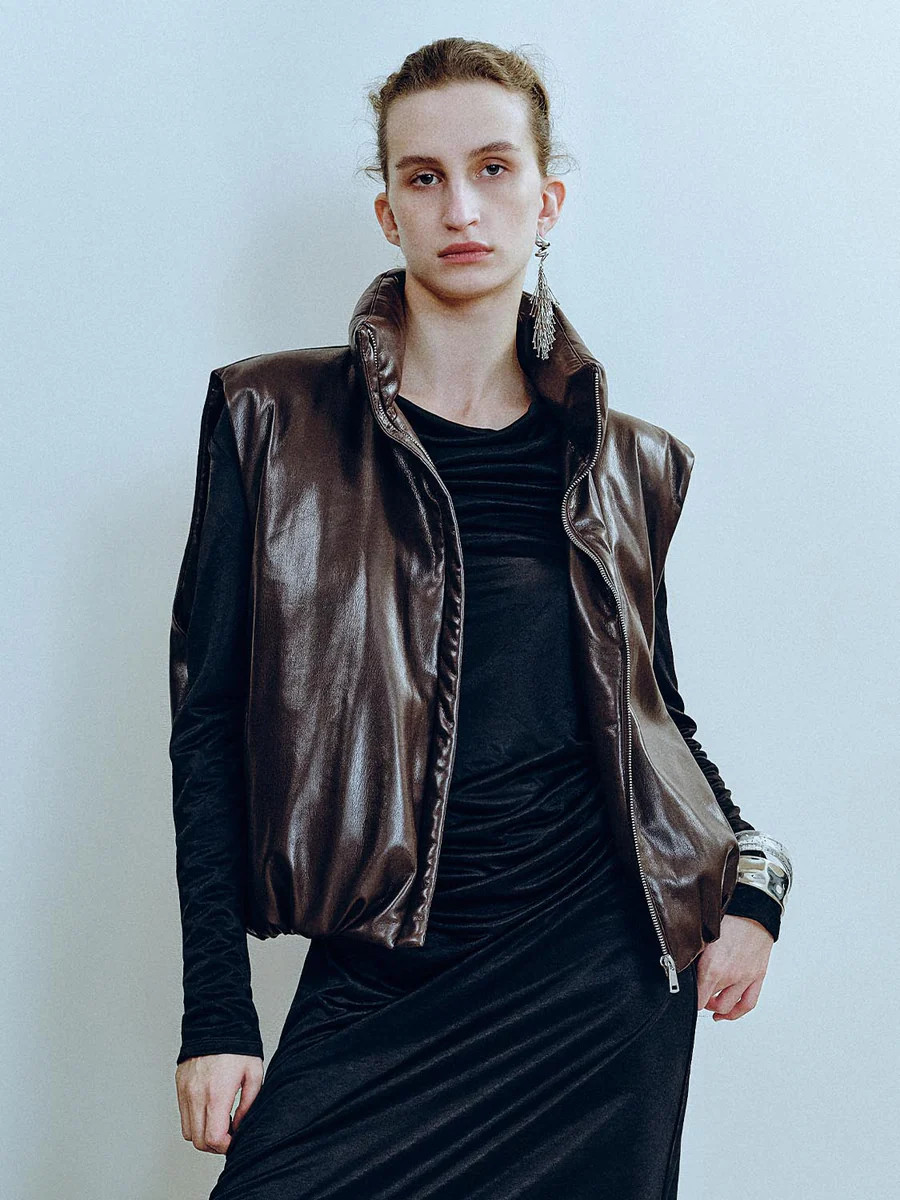 Funnel Neck Padded Gilet Vest | Urban Revivo