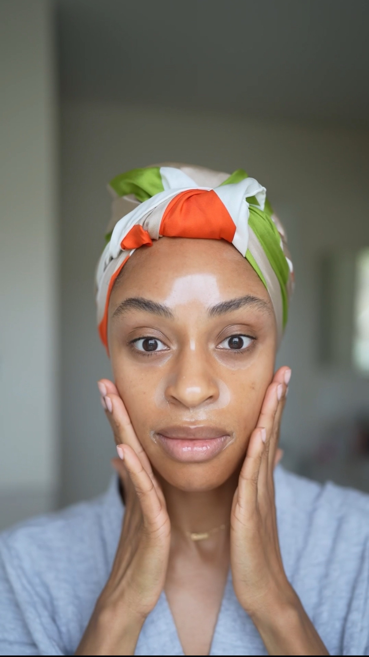 Yes! The viral Medicube collagen overnight wrapping mask really works! 