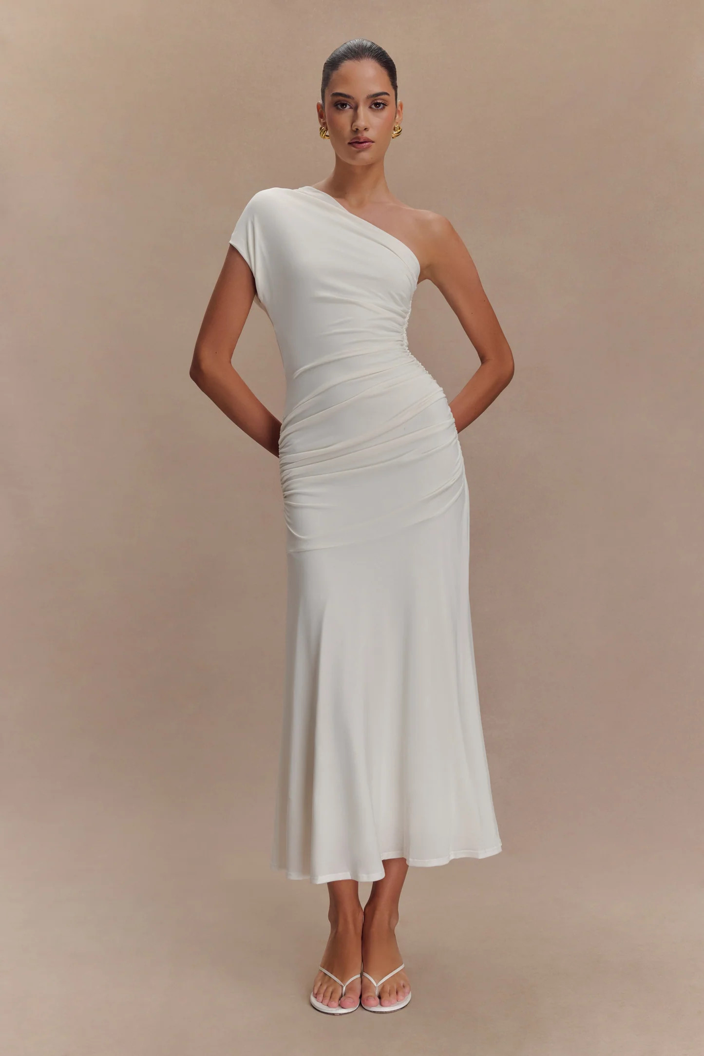 Peached Jersey One Shoulder Midi Dress - Ivory | MESHKI US