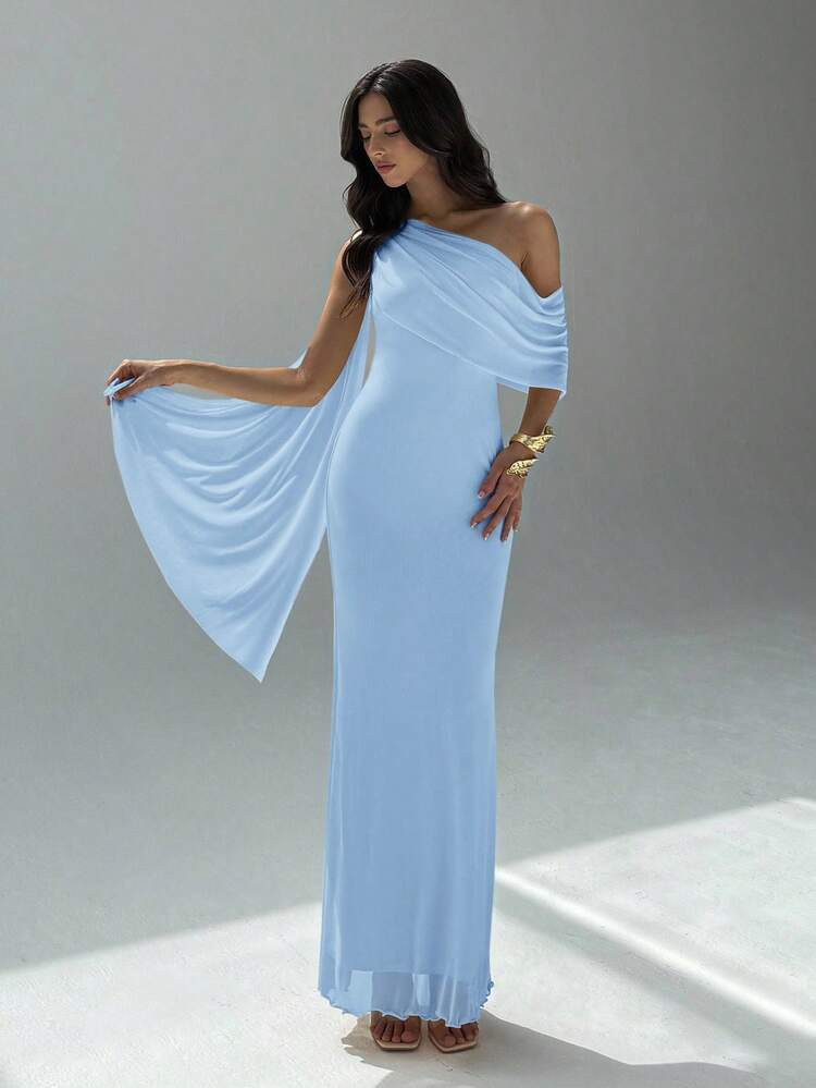 Aloruh Asymmetrical Neckline Minimalist Fitted Dress | SHEIN