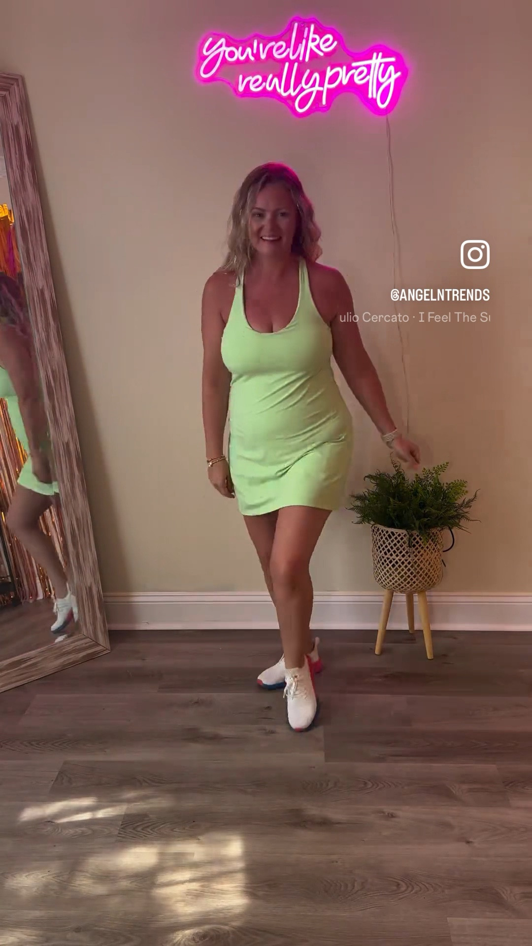 Viral athletic looks  💚🖤🤍

#LTKActive #LTKFindsUnder50 #LTKSeasonal