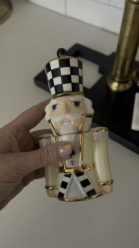 I love this salt and pepper set from Mackenzie-Childs!! The top and bottom magnet together for when you’re not using them!


Mackenzie Childs, holiday, Christmas, holiday decor, Christmas decor, Christmas decorations, kitchen, salt and pepper shaker, nutcracker 

#LTKhome #LTKSeasonal #LTKHoliday