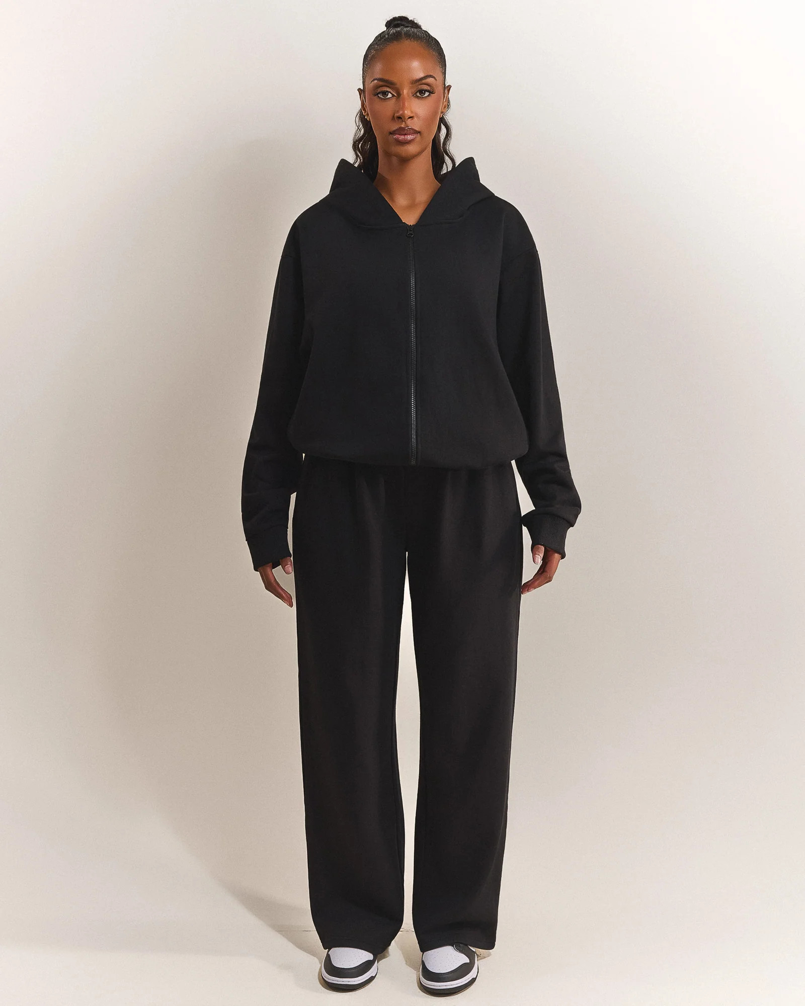 The Basic Long Zip Hoodie in Black | Mars The Label