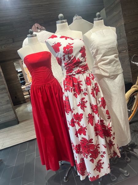 Abercrombie sale on all dresses! LOVING drop waist dresses for this season 

Summer dresses 
Maxi dresses 
Vacation dresses 
Red dress 
Floral dress 
Daytime dresses 

#LTKsalealert #LTKtravel #LTKfindsunder100