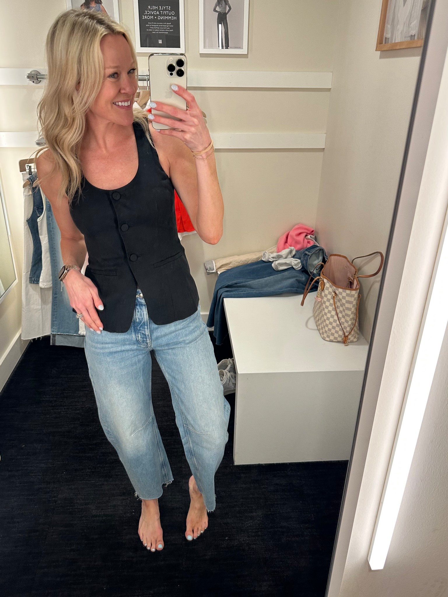 These barrel jeans are so good and subtle! Also loving the vest trend! #madewelldenim #madewell #springstyle

Vest- size 0
Jeans- size 25 

#LTKSeasonal #LTKStyleTip