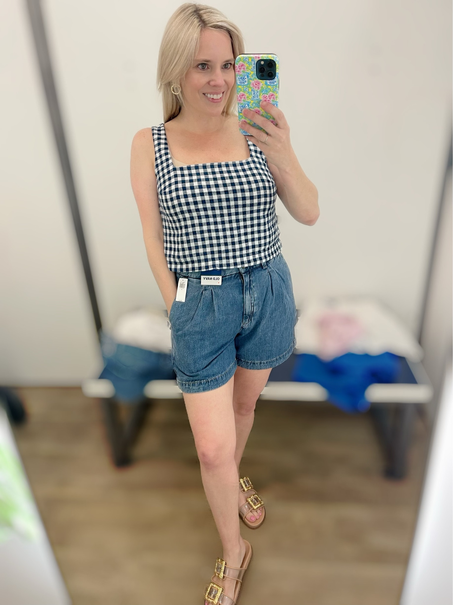 Pleated high rise shorts, linen gingham crop top 

#LTKOver40 #LTKFindsUnder50 #LTKFindsUnder100
