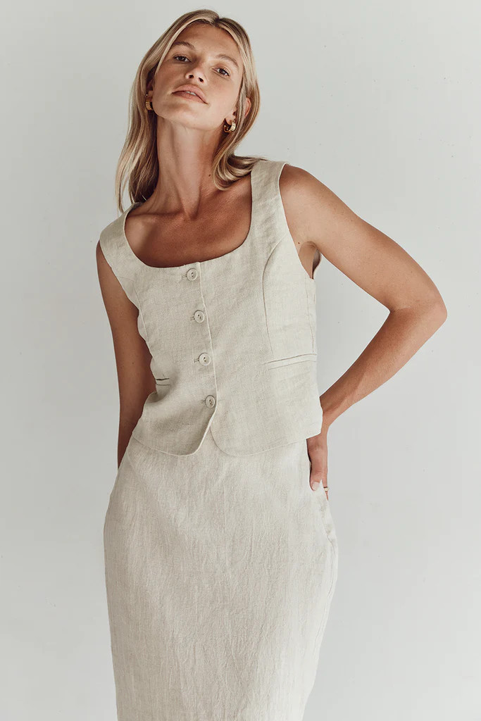 OSCAR NATURAL SCOOP NECK LINEN VEST | DISSH