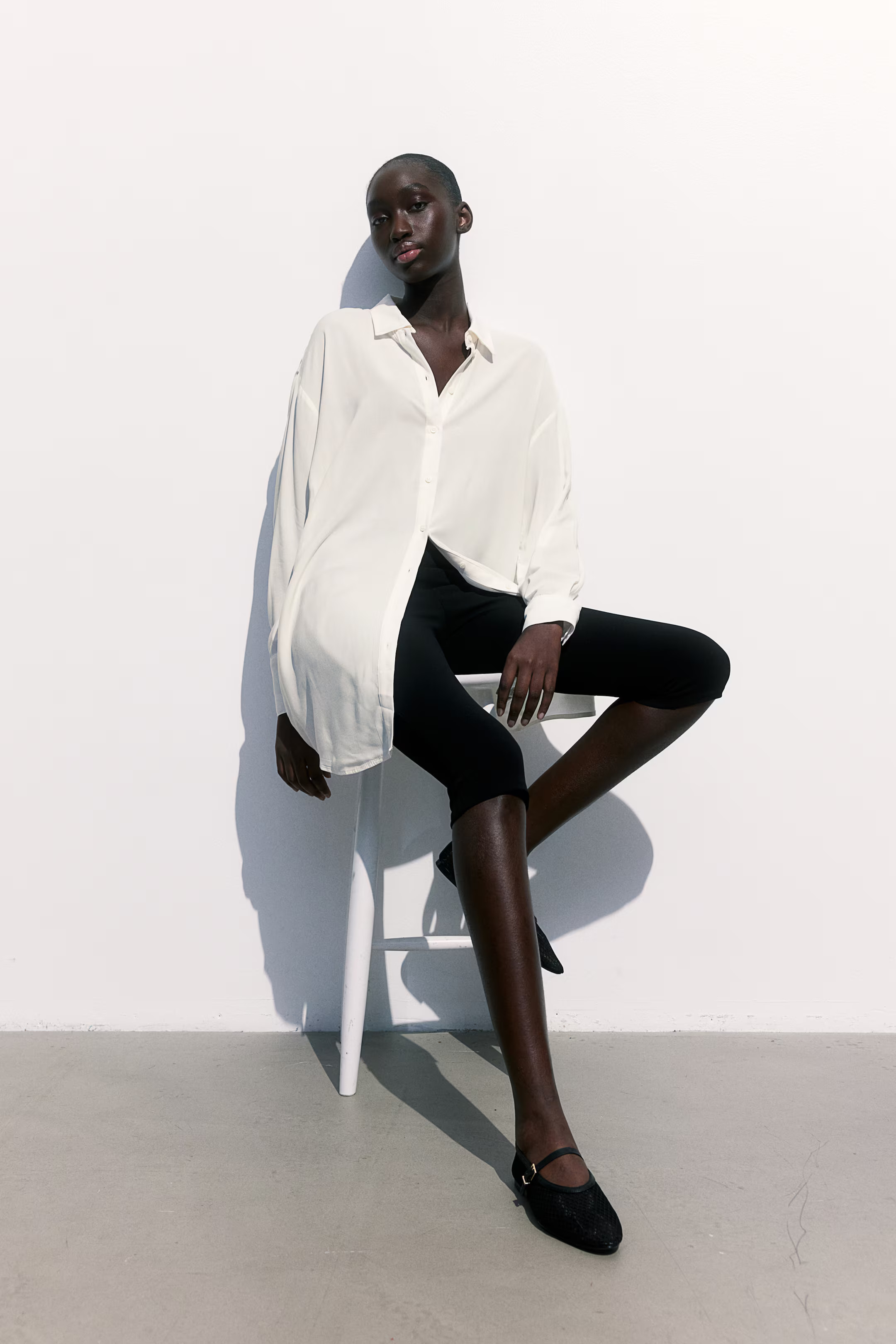 MAMA Before & After tie-belt shirt | H&M (UK, MY, IN, SG, PH, TW, HK)