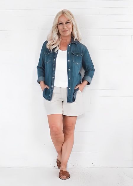 How to Wear a Button-Up Shirt as a Cardigan


Casual Outfit / Summer Outfit / Over 50 / Over 60 / Over 40 


#LTKOver40 #LTKSeasonal #LTKStyleTip