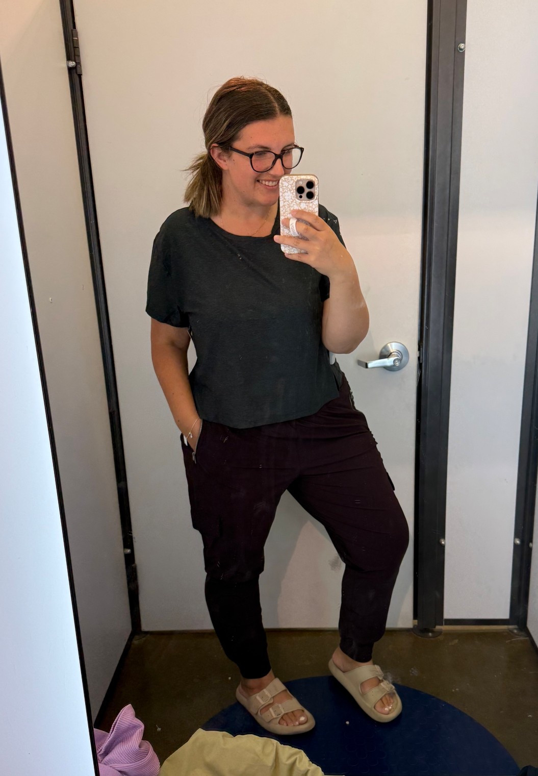 XL in both!


#LTKSeasonal #LTKActive #LTKMidsize