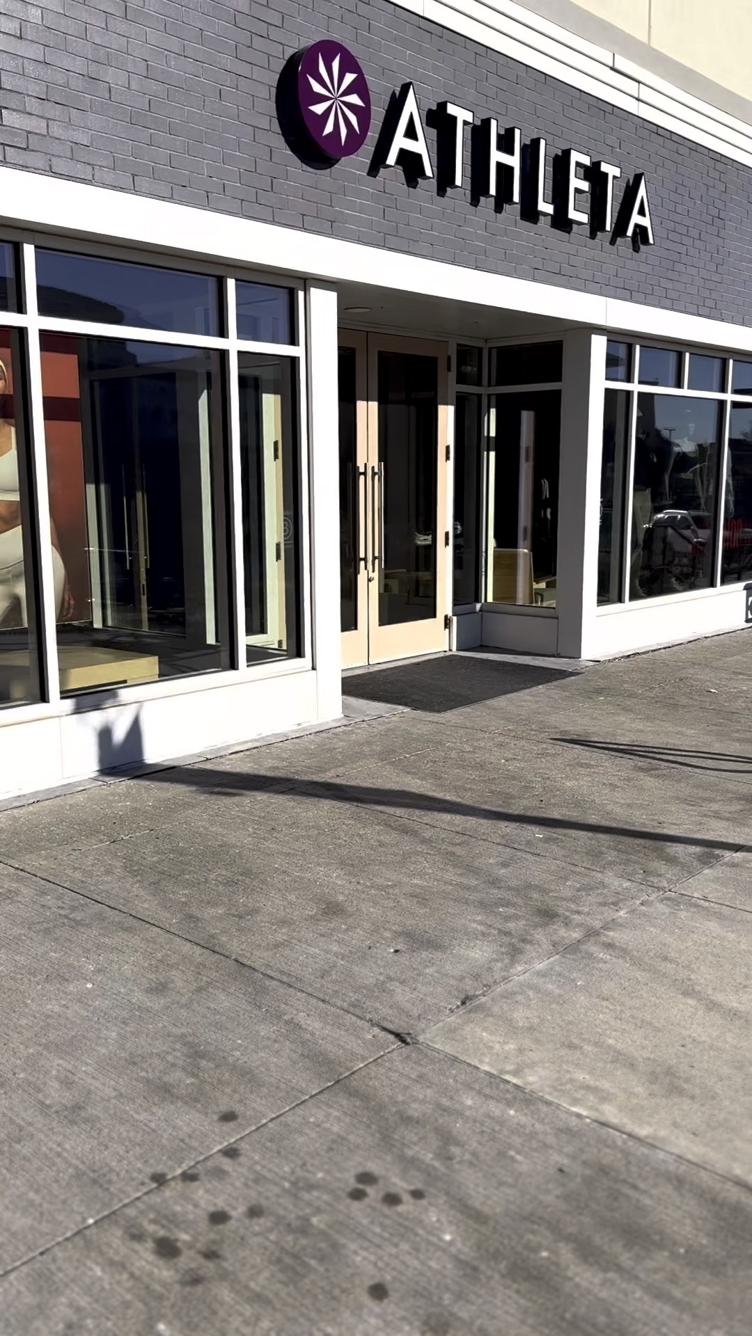 Athleta sale! Get Up to 70% Off + Extra 30% Off Sale from 1/14 to 1/21! Come shop Athleta for with me! Some of my favorite Autumn colors and Athleta styles are in store  right now. 

#powerofshe #athletapartner @athleta 
@shop.ltk #liketkit 


Truffle, mineral, bone, magnolia white, spiced Cabernet, pyrite, dusk, Aspen olive, olive branch, dark olive, light olive, lizard grey, warm grey, green grey, heliotrope, dark brown, true autumn, soft autumn, dark autumn, warm autumn, cold analysis, house of colour autumn, drop off style, mom style, activewear, elations, trench coat, sweatshirt, 1/4 zip fleece, sweatpants, Elation High Rise leggings, 7/8 legging, forever fleece, transcend high rise stirrup legging, sherpa coat, Stellar trench, everywhere anorak, water resistant coat, cloud fleece , signature rib crop tee 

#LTKStyleTip #LTKMidsize #LTKFitness