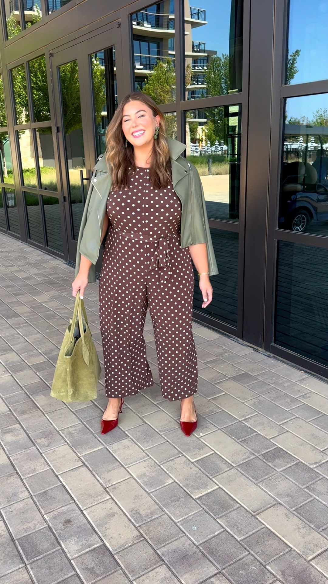 Today’s LTK Con look business casual - wearing 14/16 in jumpsuit, XL in jacket (exact style is not available). Sharing similar styles! 

#LTKCon #LTKWorkwear #LTKPlusSize