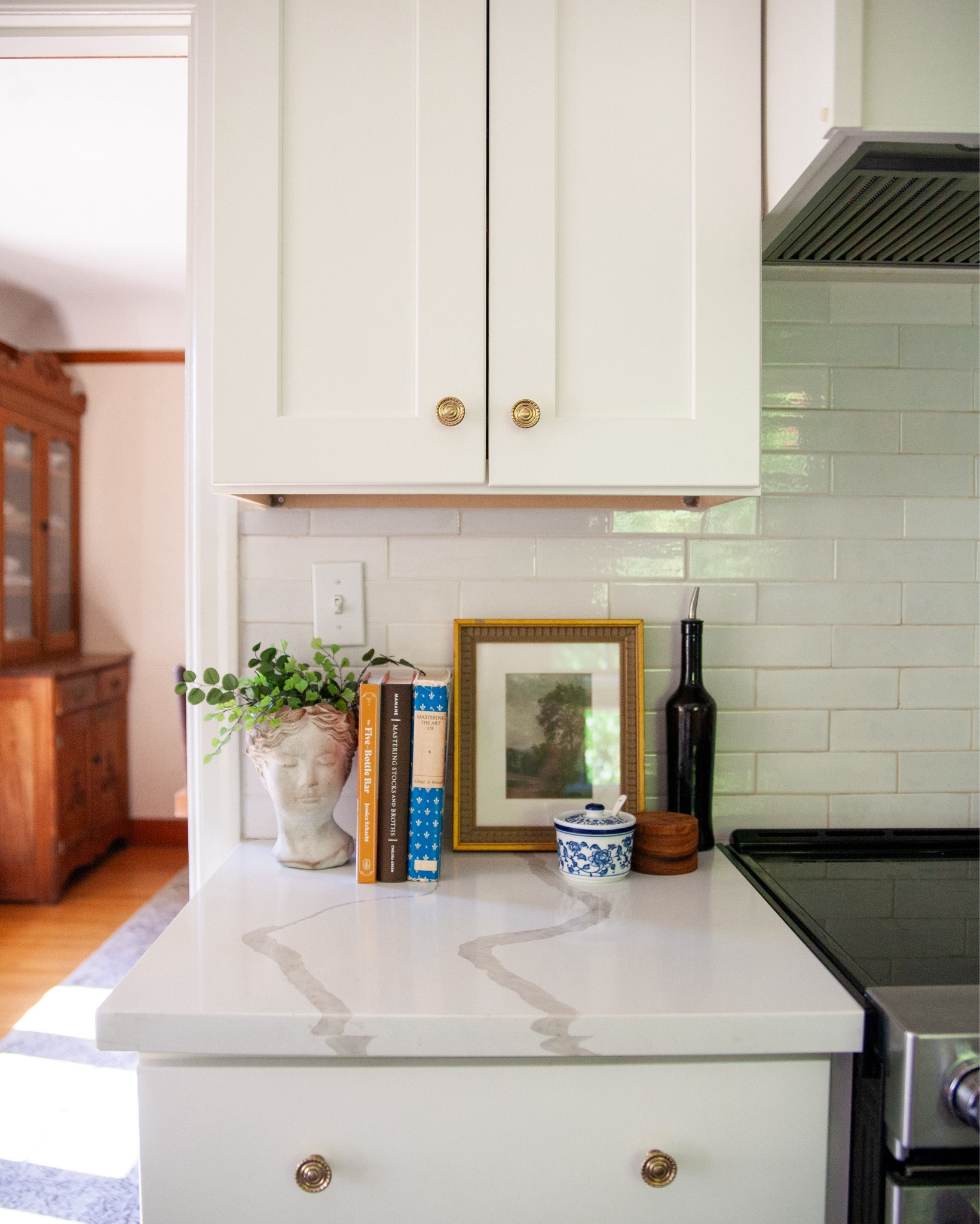 Thinking 2024 is my year of making my blue and white dreams a reality. I’ve loved classics like these since I was in high school, really, just didn’t know how to incorporate them. These shots are just a tiny sample!! Can’t wait to finish that guest room, even more fresh preppiness. 💙🤍

#LTKHome