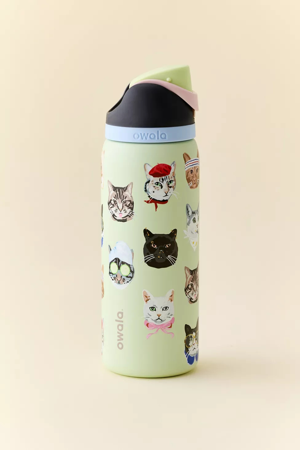 Owala UO Exclusive FreeSip 32 oz Water Bottle | Urban Outfitters (US and RoW)