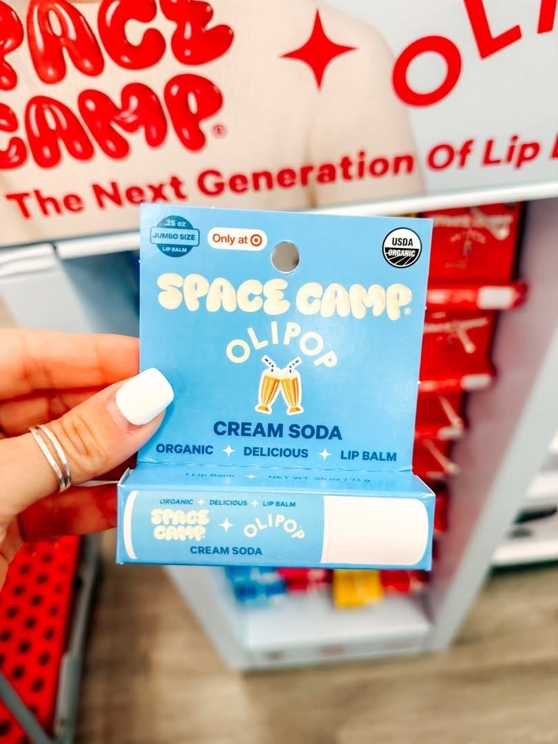 Olipop lip balm is actually real 😍🍊💄✨

It’s part of a limited collab with cocokind, where they turned OLIPOP soda flavors into lip balms like Cream Soda, Strawberry Vanilla, and Cherry Cola 🍒🥤💋

Think: glossy, cushiony lip balm that smells like your favorite “better-for-you soda” and gives that soft, hydrated glow ✨

It’s basically soda vibes… but for your lips 😂

#Olipop #Cocokind #LipBalm #BeautyFinds #SodaInspired #NewDrops #SelfCare #FoodieFinds #CuteFinds #YummyFinds