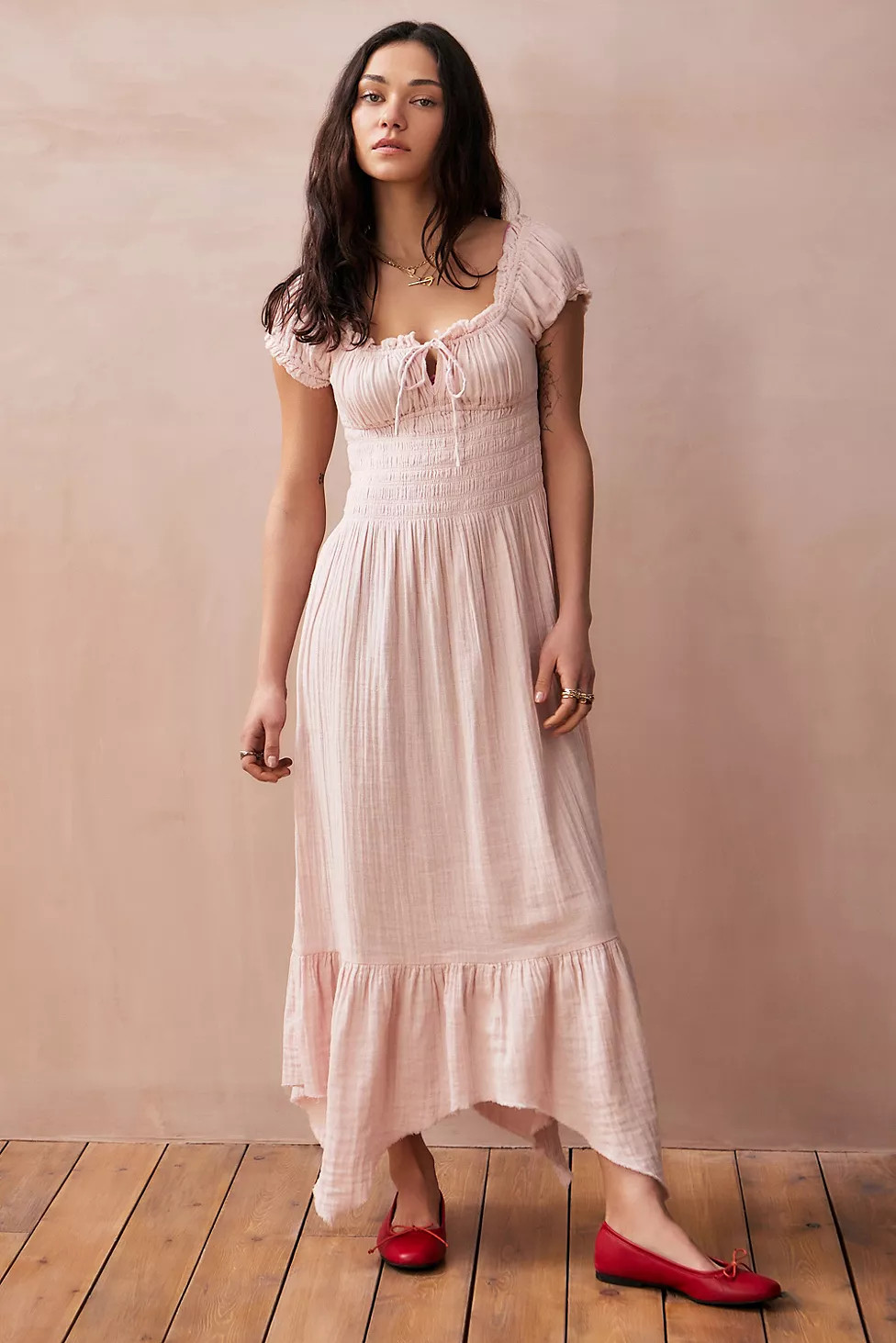 Kimchi Blue – Midikleid „Suki“ in Blau | Urban Outfitters (EU)