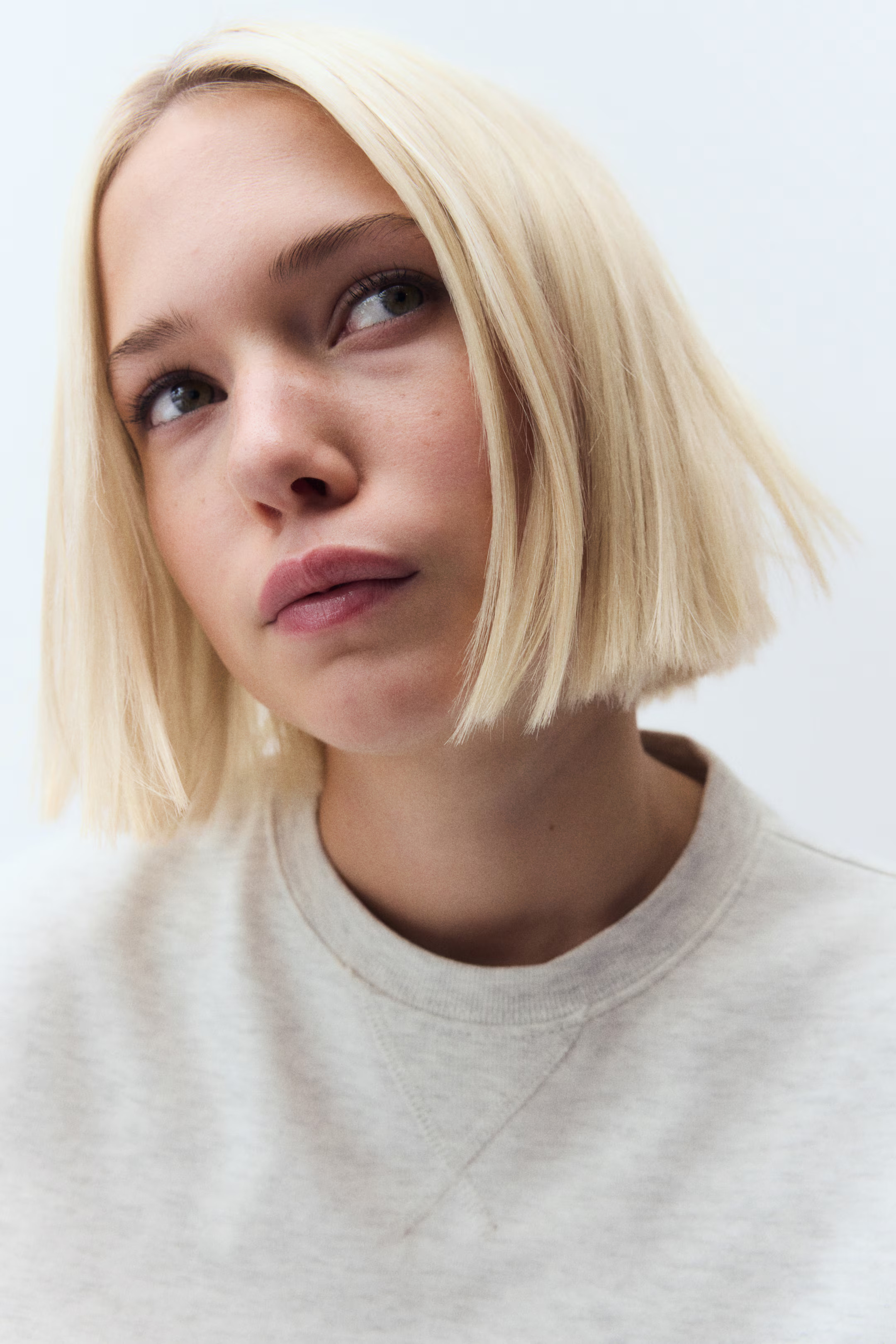 Oversized Short-Sleeved Sweatshirt | H&M (US + CA)