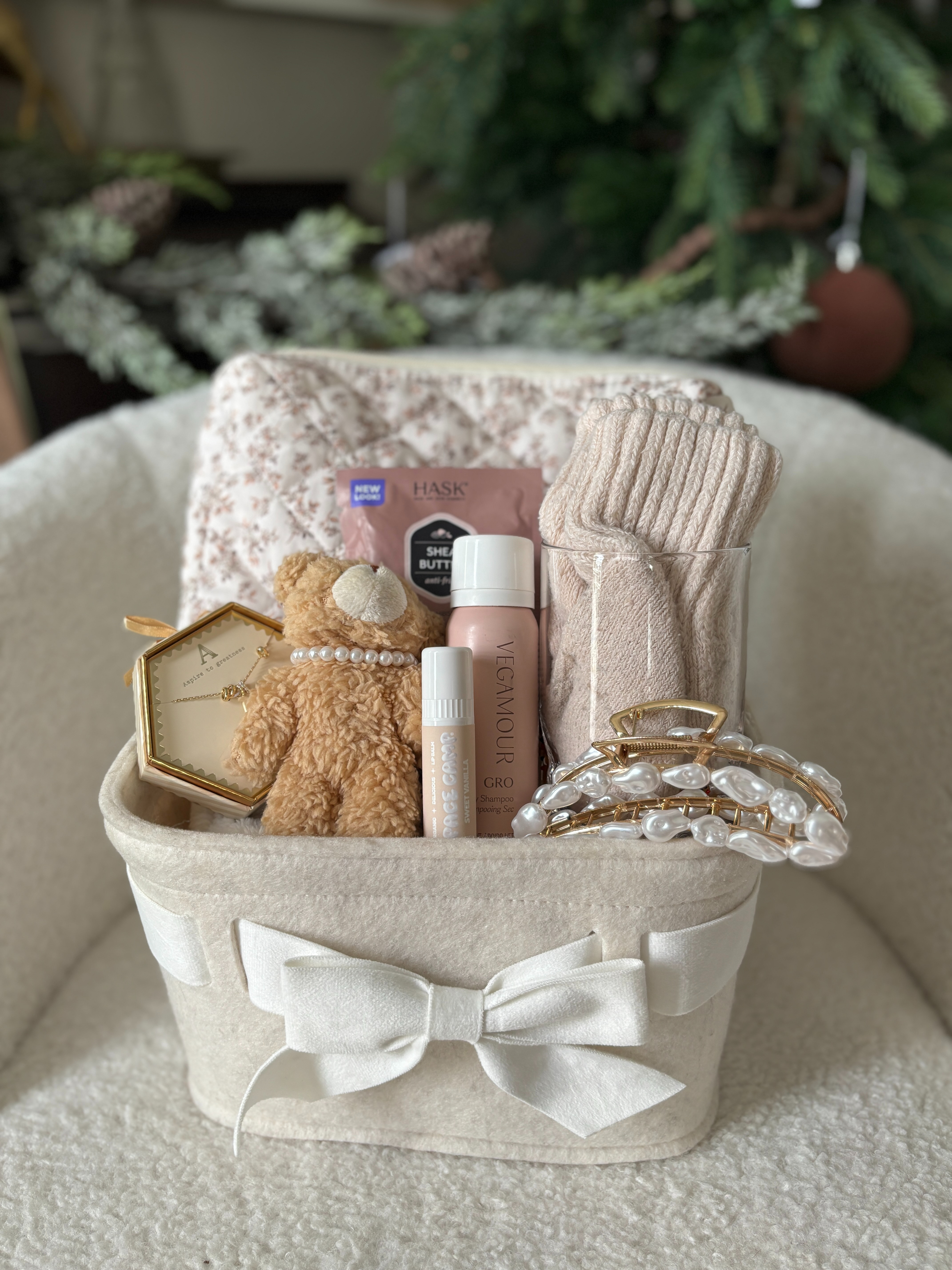 burr basket idea 🧸🤍 Burr basket • burr basket gift ideas • how to create a burr basket • burr basket gift for your bestie • target gift ideas • target gift guide • target gifts for her • gifts for her 2025 • holiday gift guide for her, burr basket aesthetic, holiday gifts for women, gift basket for best friend #burrbasket #burrbasketideas #holidaygiftsforher

#LTKGiftGuide#LTKHoliday#LTKSeasonal#LTKGiftGuide#LTKHoliday#LTKSeasonal 

 #LTKGiftGuide #LTKHoliday #LTKFindsUnder50