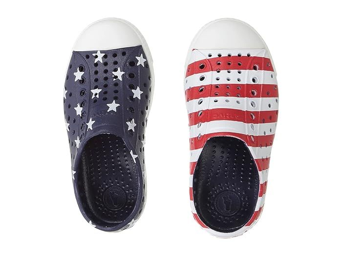 Native Shoes Kids Jefferson Stars and Stripes Print (Toddler/Little Kid) | Zappos