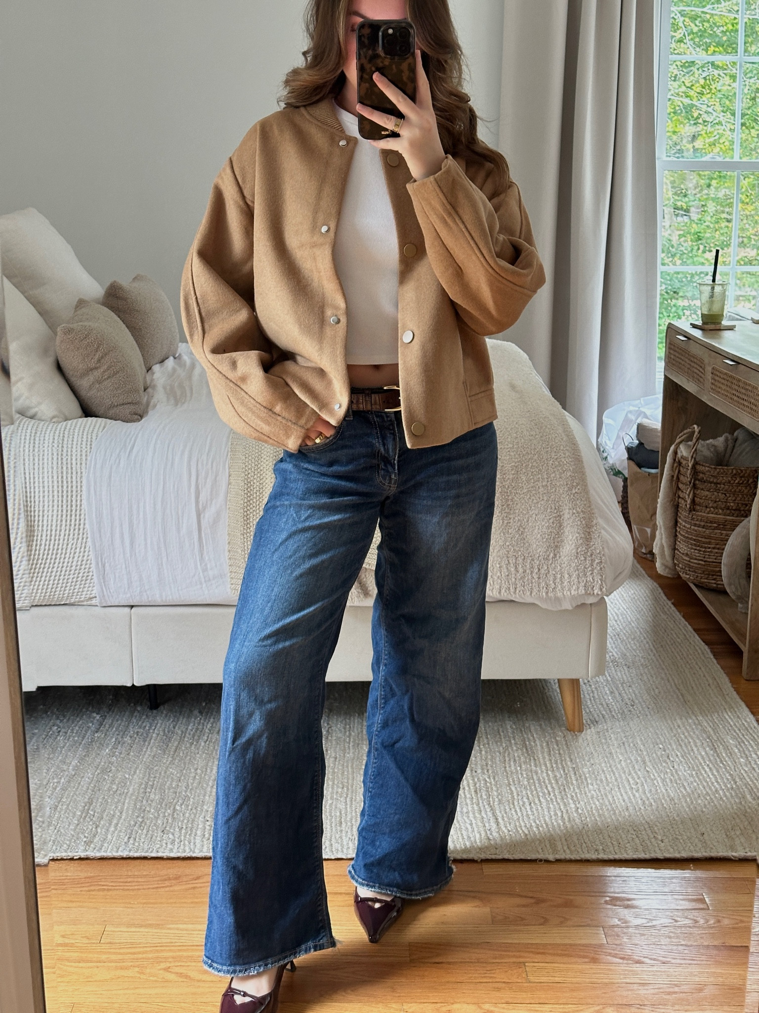  ootd with my new fav suede fall jacket 🤎

Wearing a size small in the jacket and a size 2 in the jeans

#LTKSeasonal #LTKStyleTip #LTKFallSale