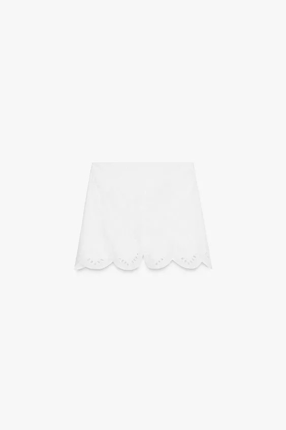 PERFORATED EMBROIDERY SHORTS | Zara US