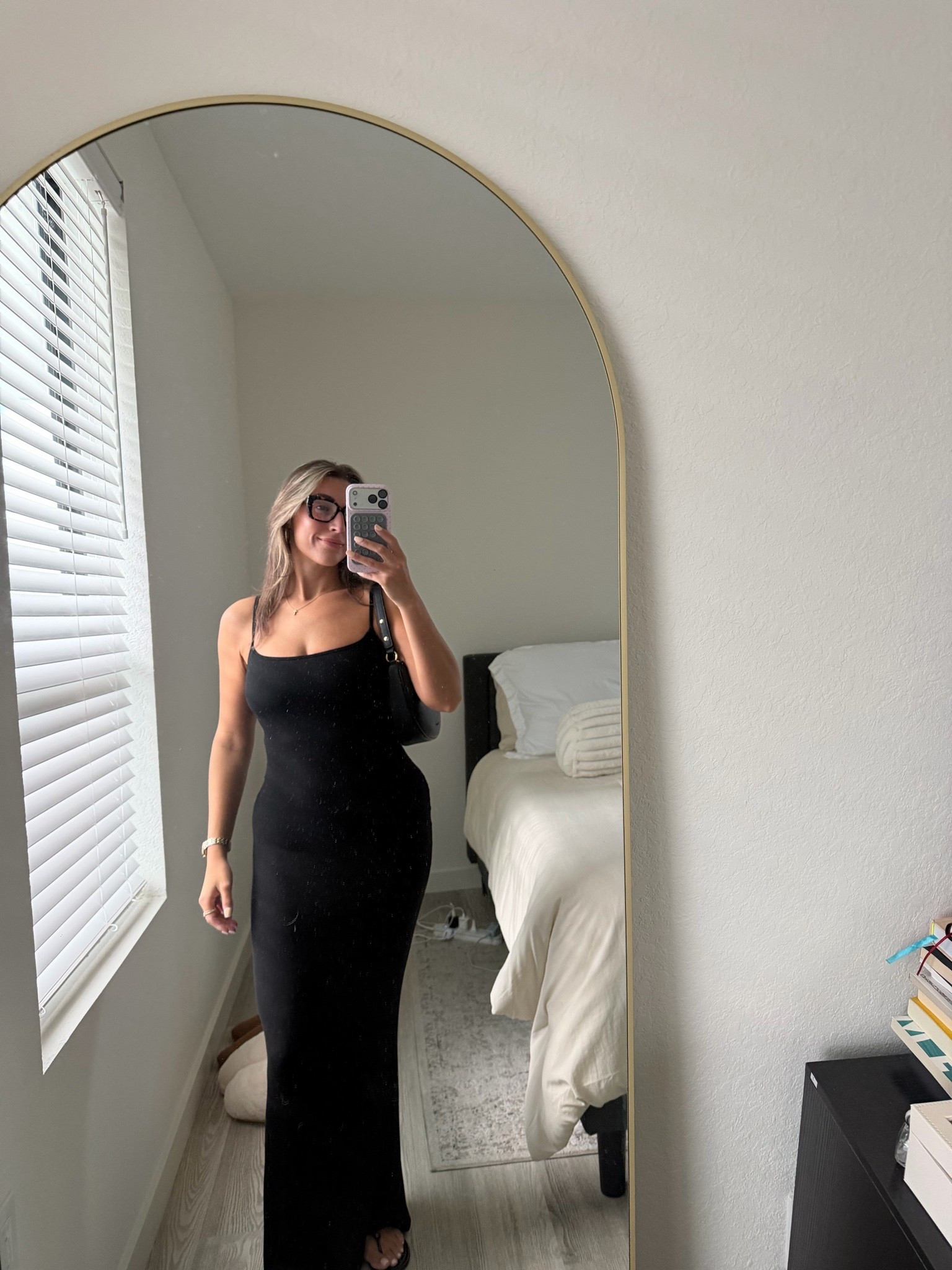 This mirror instantly made my space feel bigger, brighter, and so much more elevated ✨ The perfect finishing touch for any room! Linked in my LTK 🤍

#LTKHome #HomeDecorFinds #AmazonHome #MirrorDecor #NeutralHome #HomeInspo #AffordableHomeDecor #LTKStyle #InteriorInspo
