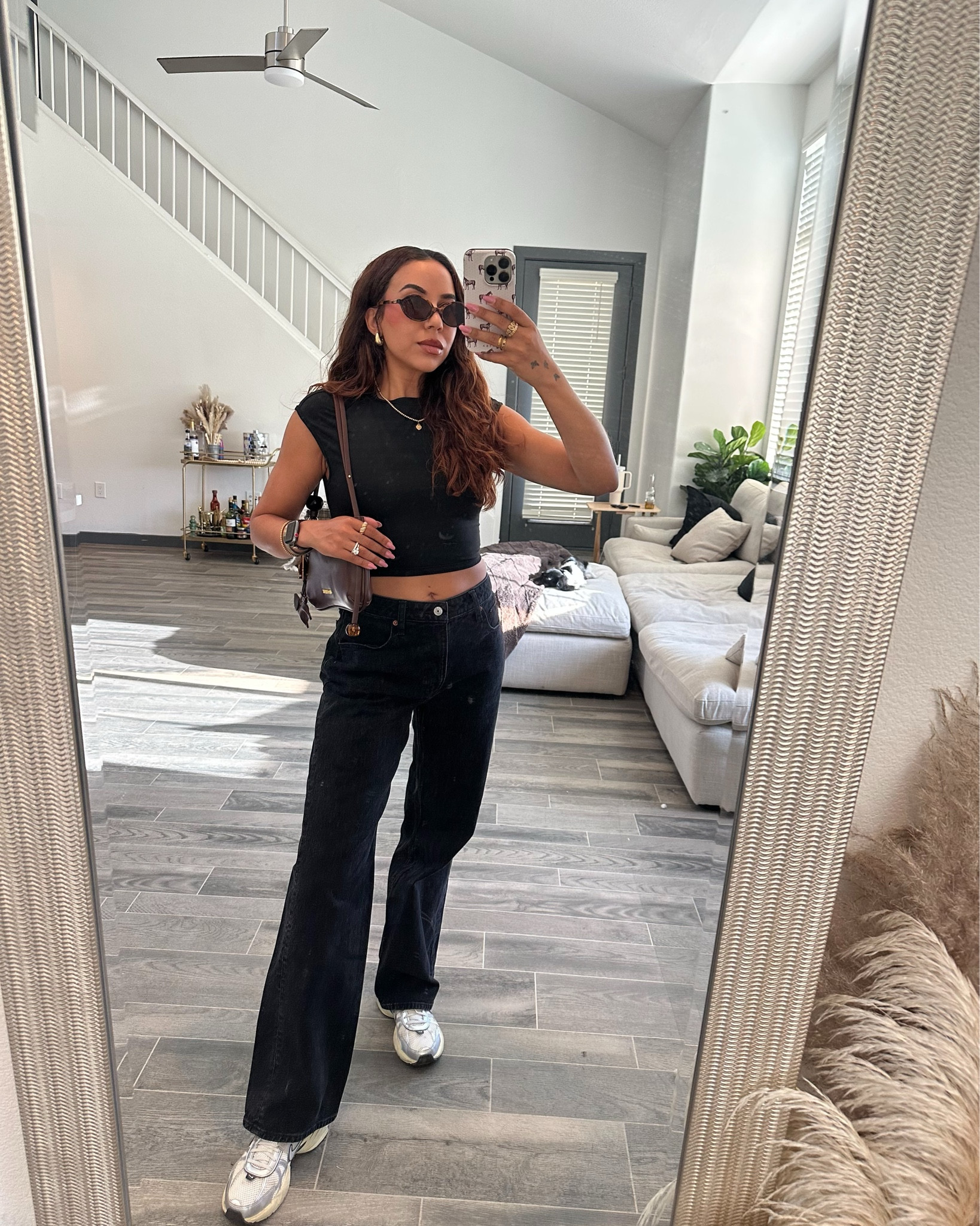 Easy on the go outfit 🖤

#LTKFindsUnder50 #LTKActive #LTKStyleTip