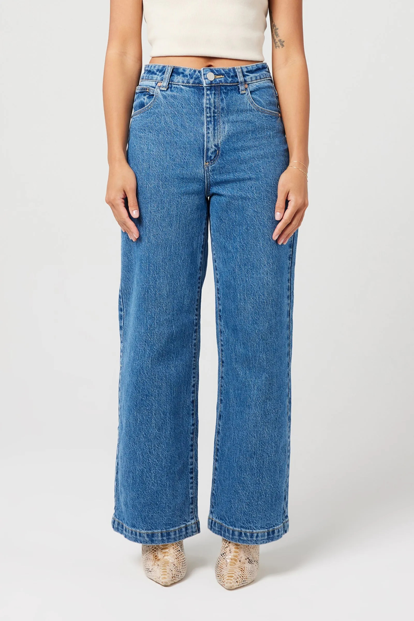 94 High & Wide Petite - Eva Organic | Abrand Jeans US
