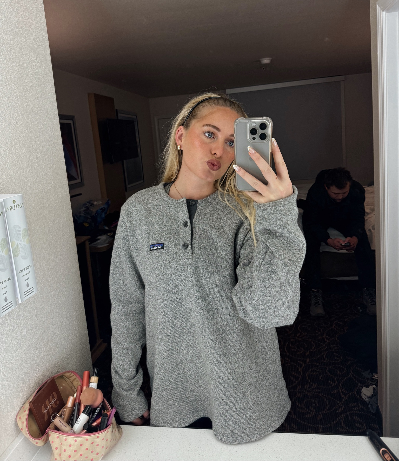 The perfect everyday nude lip for under $13 (including liner and lipstick)
-liner shade spice
-crayon shade terrestrial 


#LTKsalealert #LTKbeauty #LTKitbag