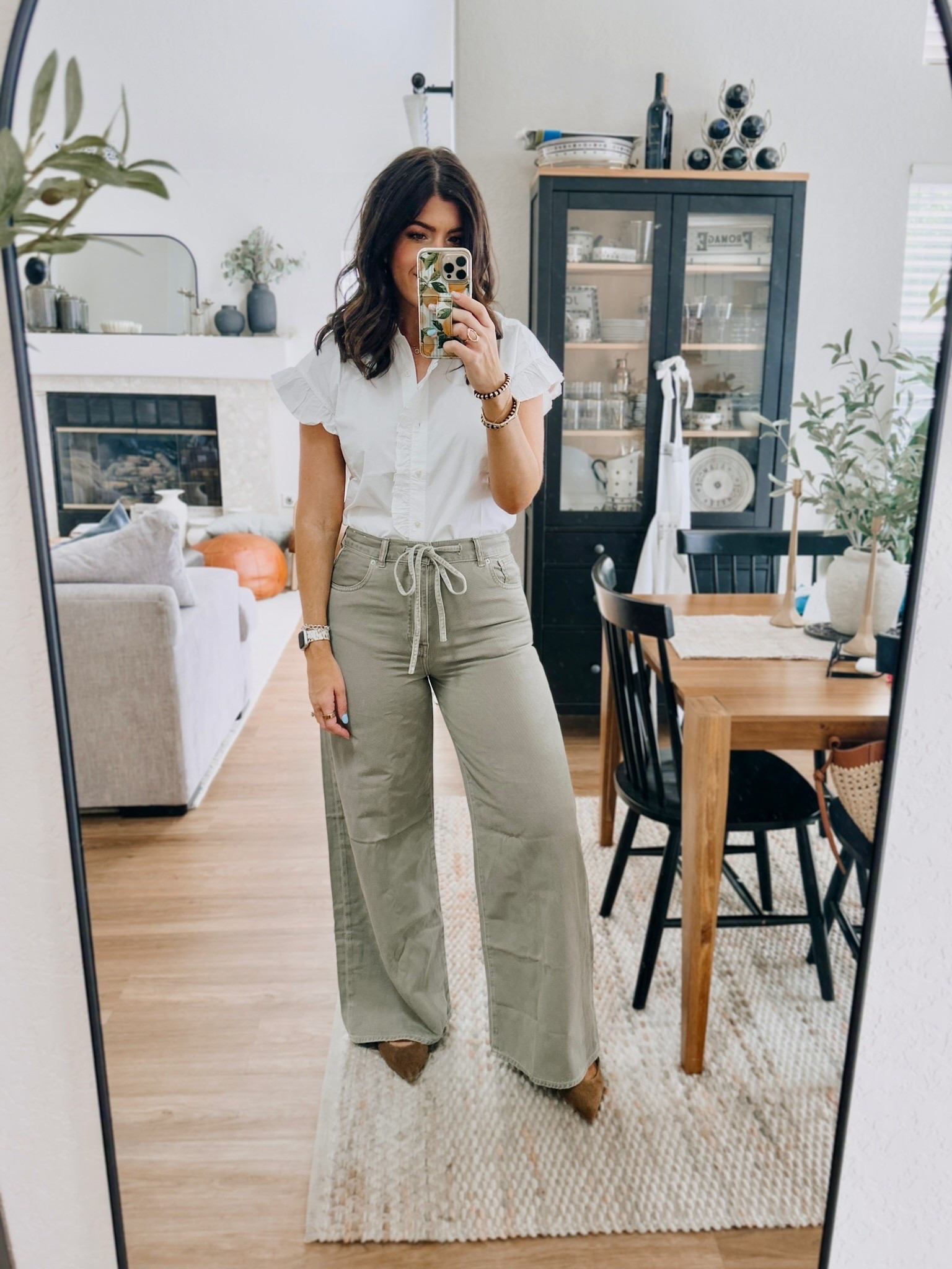 Recent work outfits
In a medium ruffle blouse (size down if in between tho)
In a 29 wide leg jeans 

midsize workwear, office outfit, business casual outfits, chic office looks, professional style, midsize fashion inspo, everyday work outfits, fall office outfit, affordable workwear, work to weekend looks, teacher outfit, affordable workwear, office dress, work dress, fall work wardrobe, fall capsule

#LTKWorkwear #LTKStyleTip #LTKMidsize