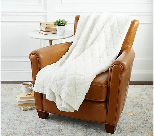 Barefoot Dreams CozyChic Diamond Jacquard Throw 54" x 72" - QVC.com | QVC
