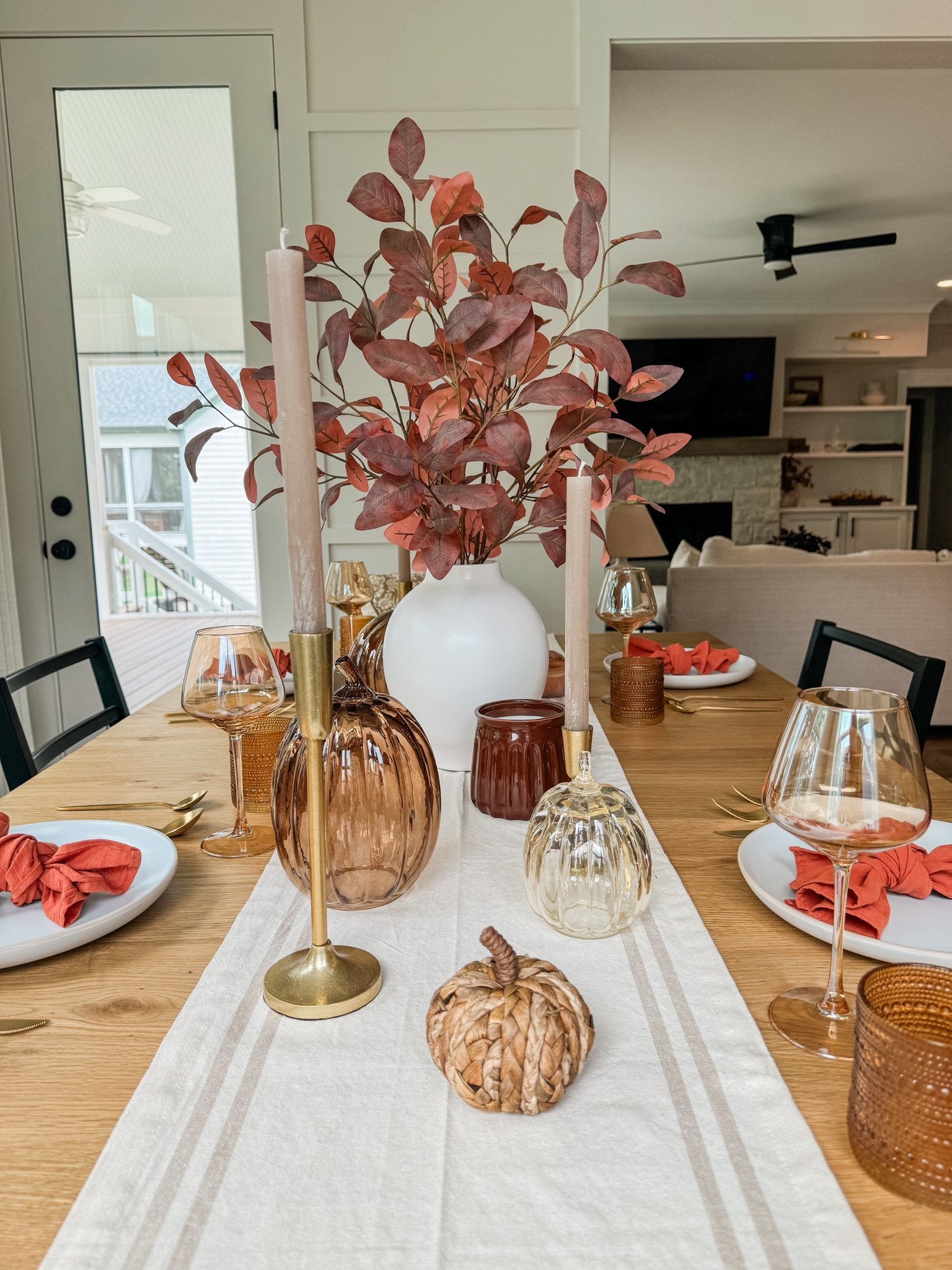 Fall TABLEscape 

Fall table decor, table runner, fall centerpiece, fall decor, fall hosting,
Holiday hosting 

#LTKStyleTip #LTKHome #LTKSeasonal