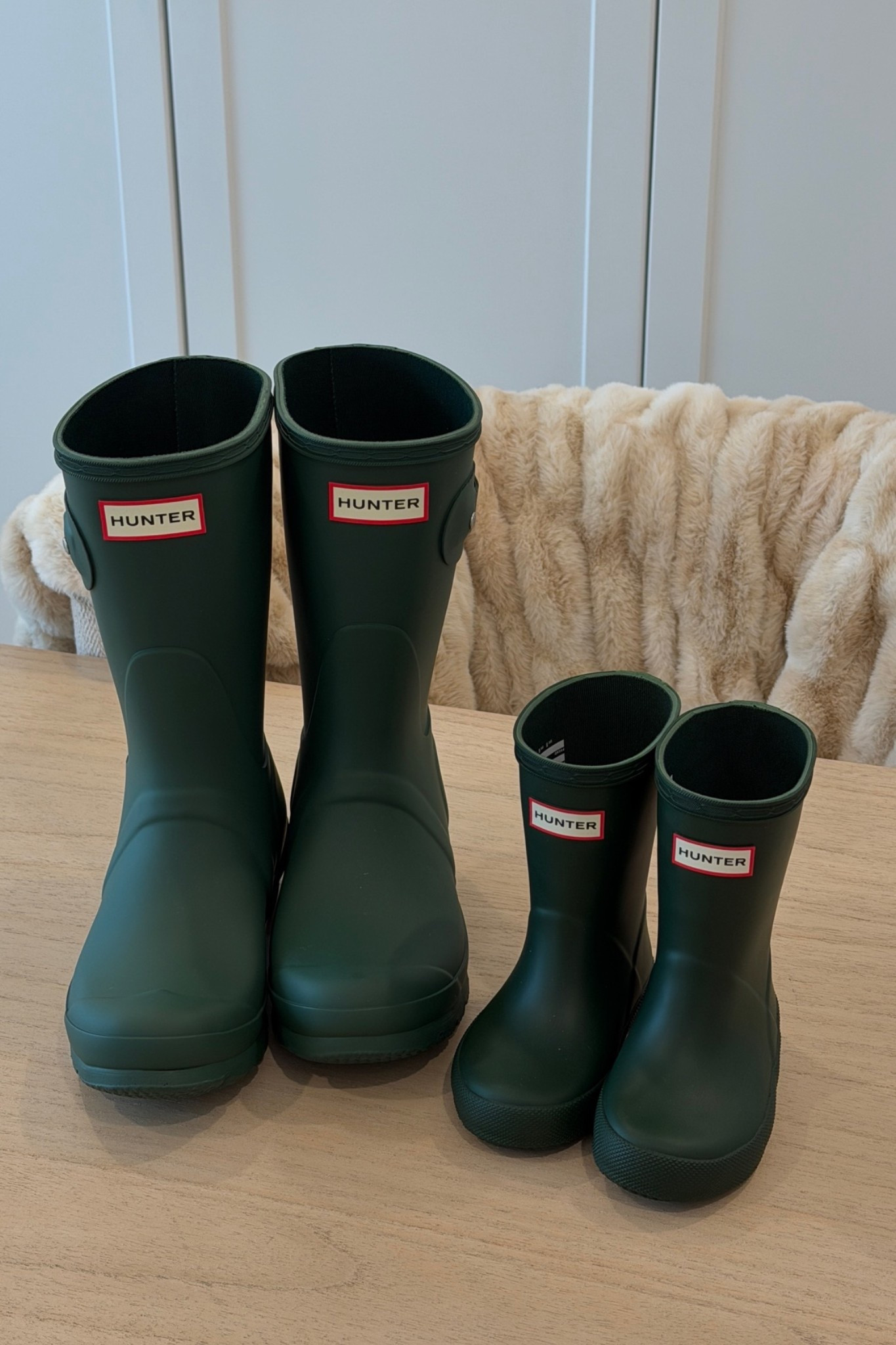 matching boots for me and lucy 😍