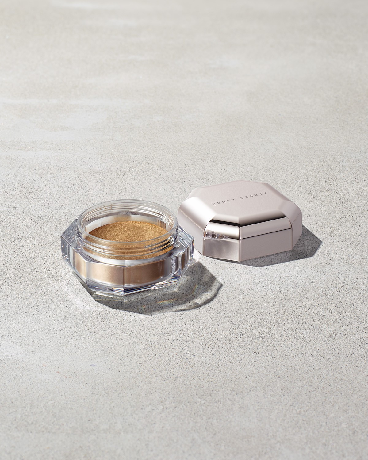 FAIRY BOMB SHIMMER POWDER | Fenty Beauty