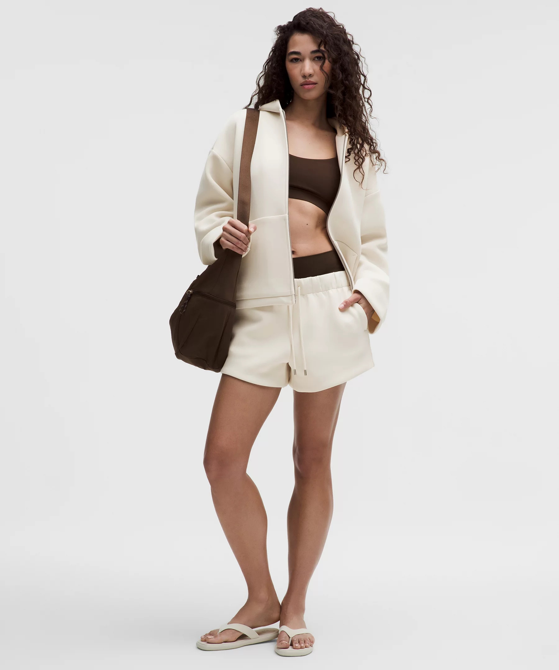 Sleek Spacer Mid-Rise Short 3.5" | Lululemon (US)