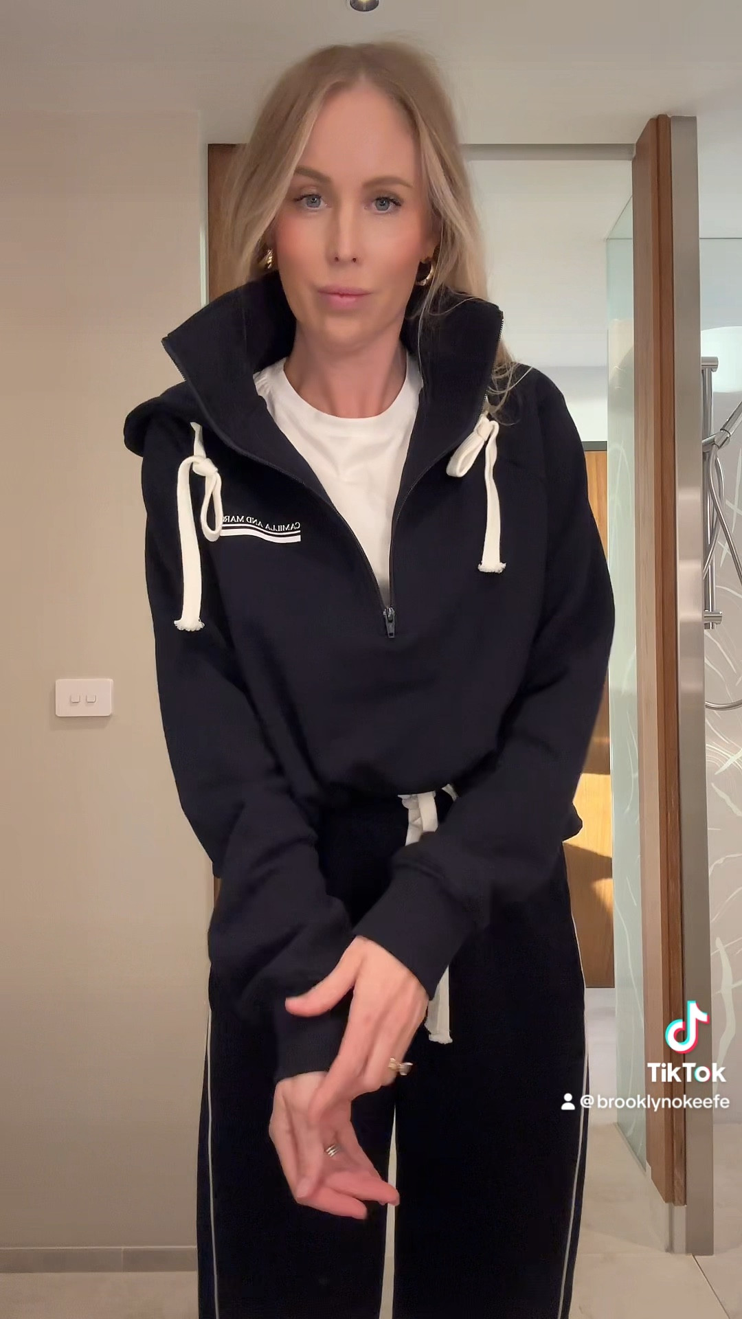 I have linked it below for you. I am a 8-10 and am wearing a size 10 in the Canton Sweatshirt by Camilla and Marc.

#LTKaustralia #LTKtravel #LTKautumn