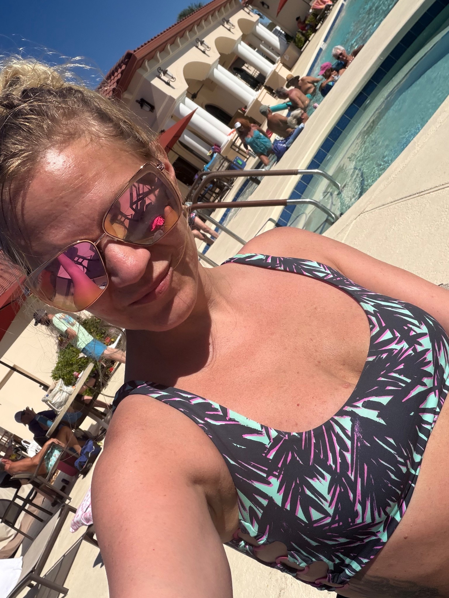 Another beautiful day in paradise 🌴🫶☀️


#LTKdayinmylife #LTKTravel #LTKPetite