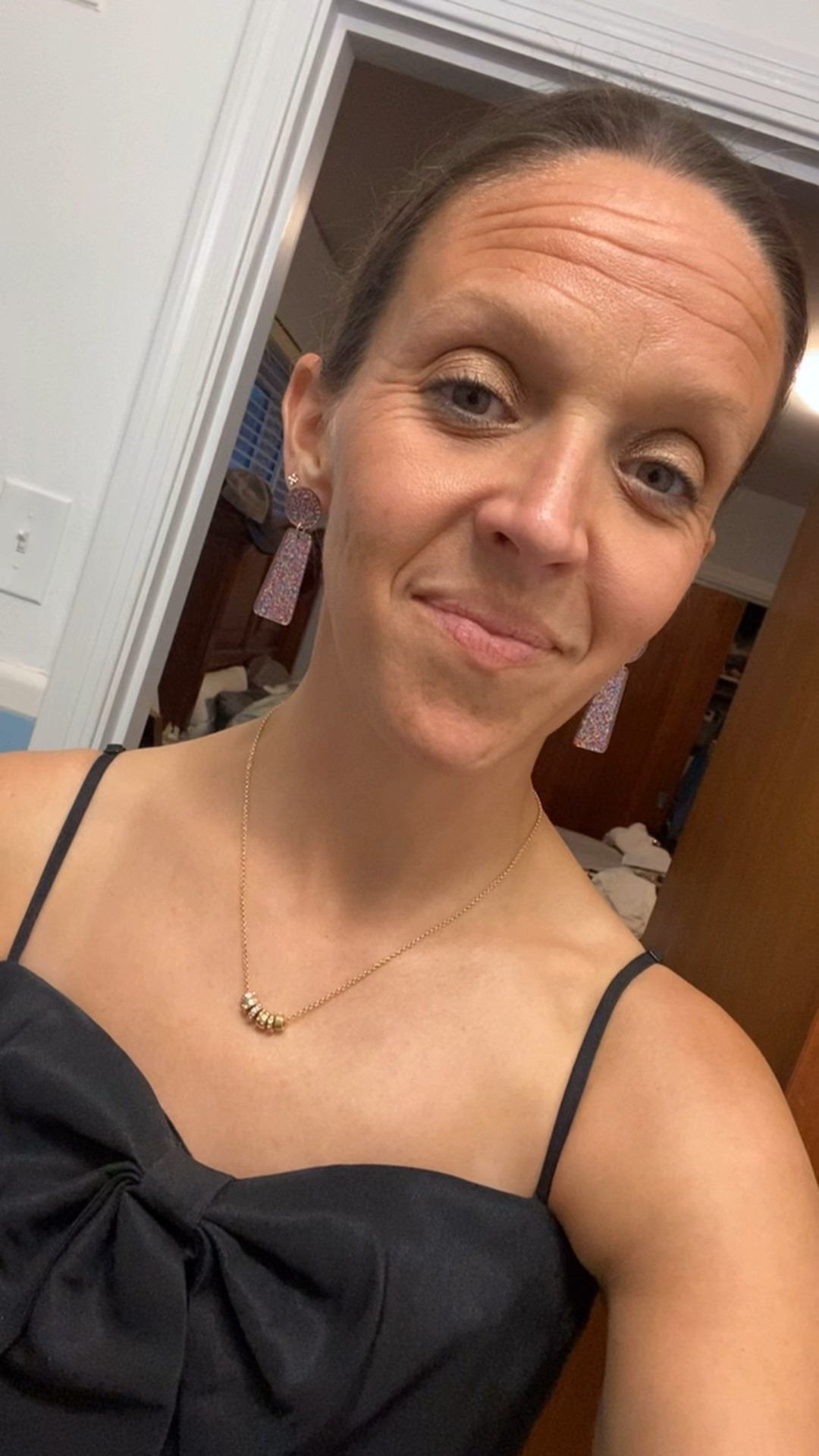 This necklace is a favorite of mine for e holidays and to add to a wedding or more dressed up type of look. It’s simple with some sparkle and really completes any outfit. 


#necklace #baublebar #salefinds #LTKWedding #giftforher 

#LTKSaleAlert #LTKFindsUnder50 #LTKStyleTip